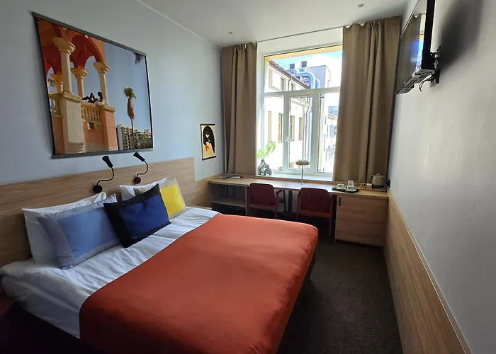 Private In The Corner Of Centre Viešbutis 4*