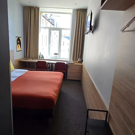 Private In The Corner Of Centre Hotel 4*