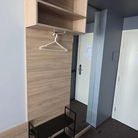 Hotel Private In The Corner Of Centre 4*