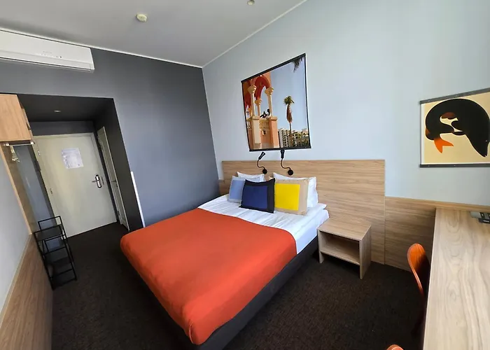 Hotel Private In The Corner Of Centre